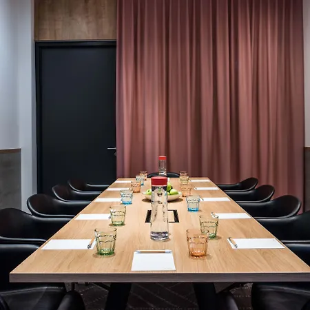 Scandic Frankfurt Museumsufer Hotel 4*