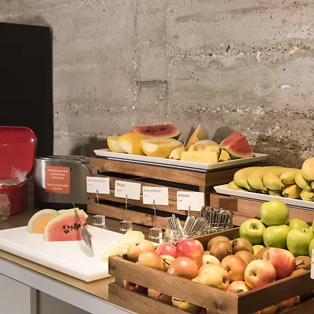 Scandic Frankfurt Museumsufer Otel Frankfurt am Main