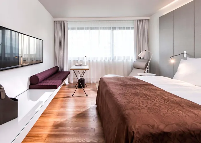 Scandic Frankfurt Museumsufer 4*