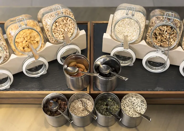 Hotel Scandic Frankfurt Museumsufer 4*