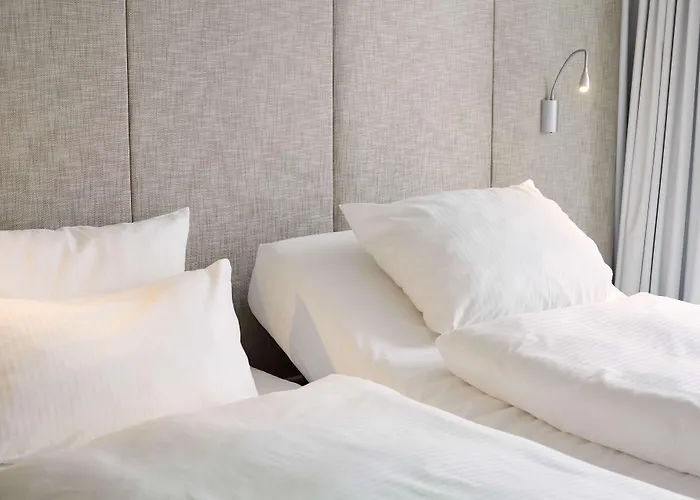 Hotel Scandic Frankfurt Museumsufer 4*