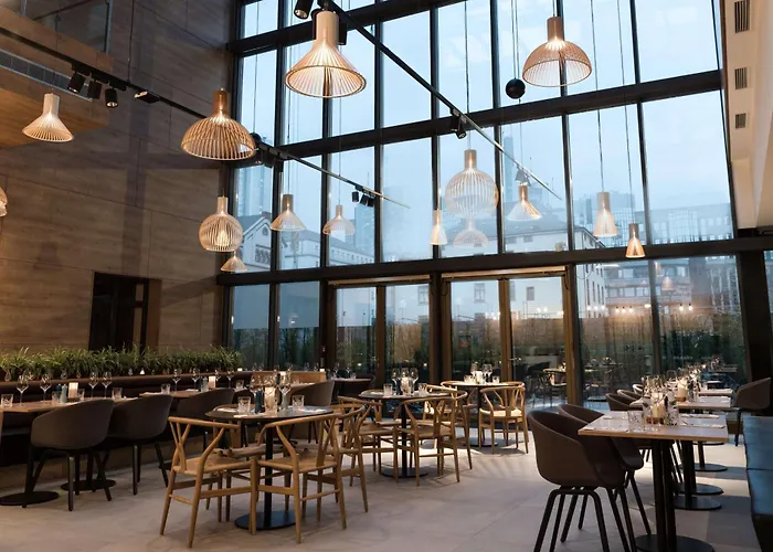 Otel Scandic Frankfurt Museumsufer 4*