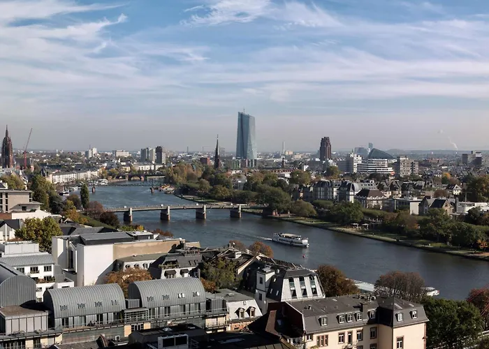 Scandic Frankfurt Museumsufer Otel 4*