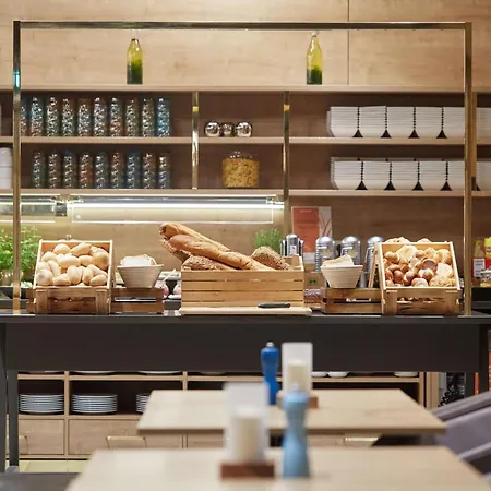 Scandic Frankfurt Museumsufer Hotel 4*