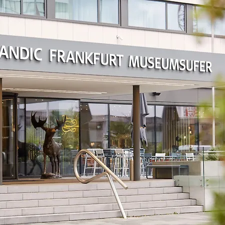 Hotel Scandic Frankfurt Museumsufer 4*