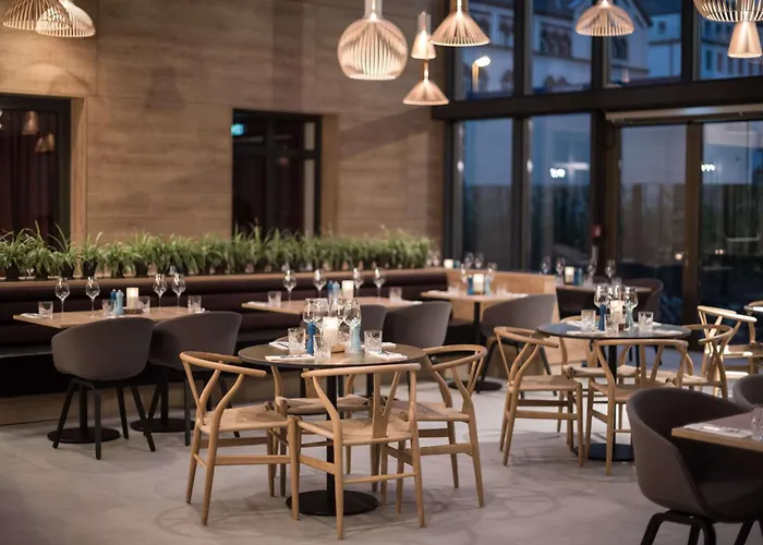 Otel Scandic Frankfurt Museumsufer 4*